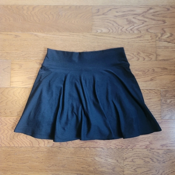 Old Navy Active Skirt Black Size Medium - Picture 1 of 7